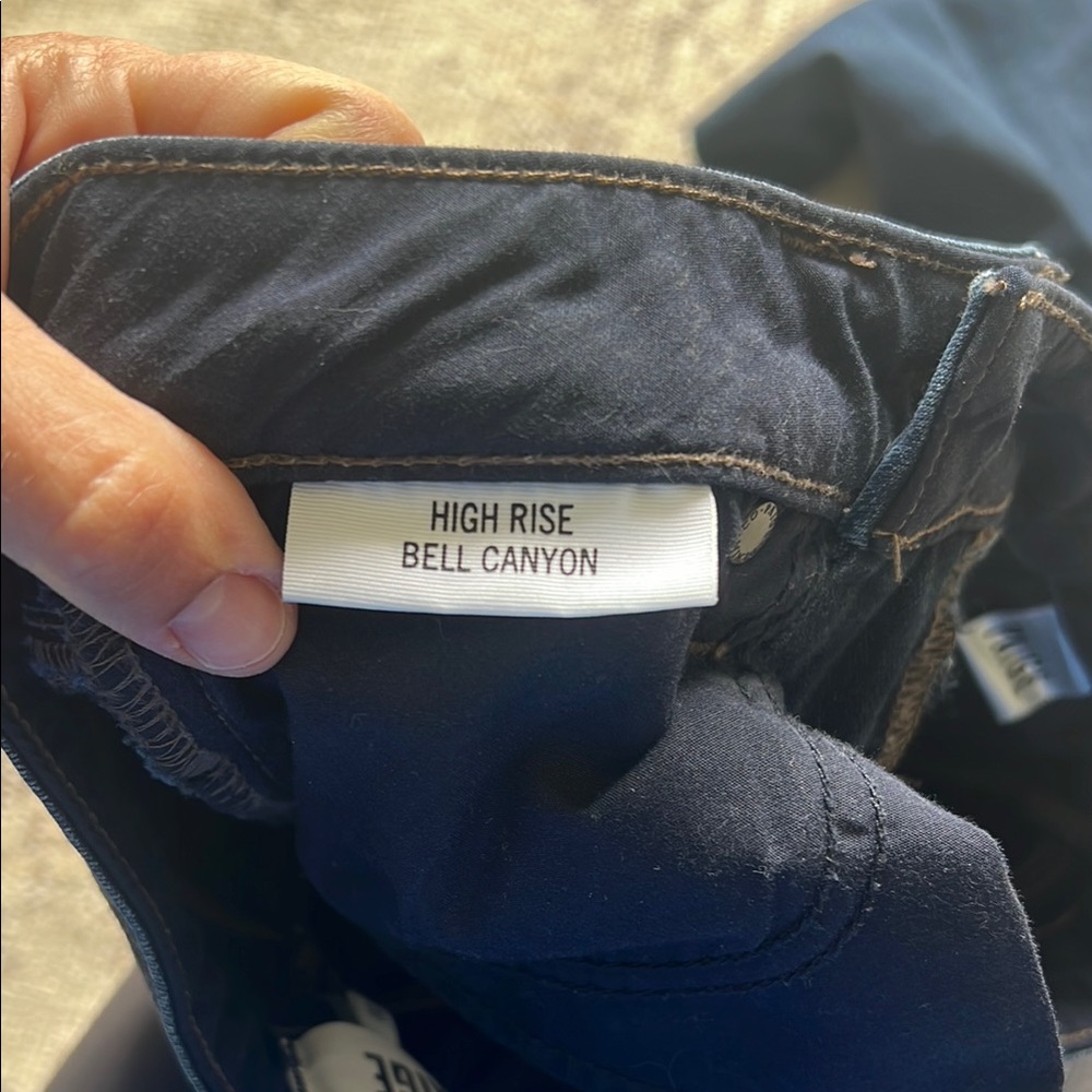 Paige Women's Blue Jeans - Picture 5 of 6